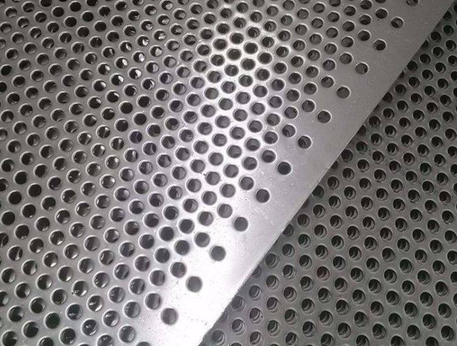 山东不锈钢冲圆板批发