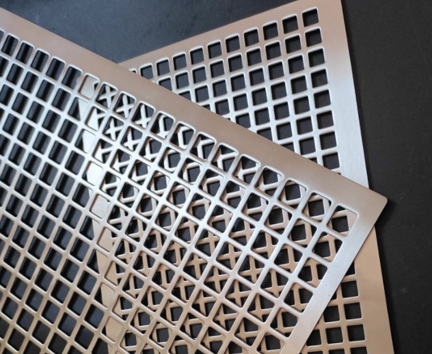 不锈钢冲孔板电话